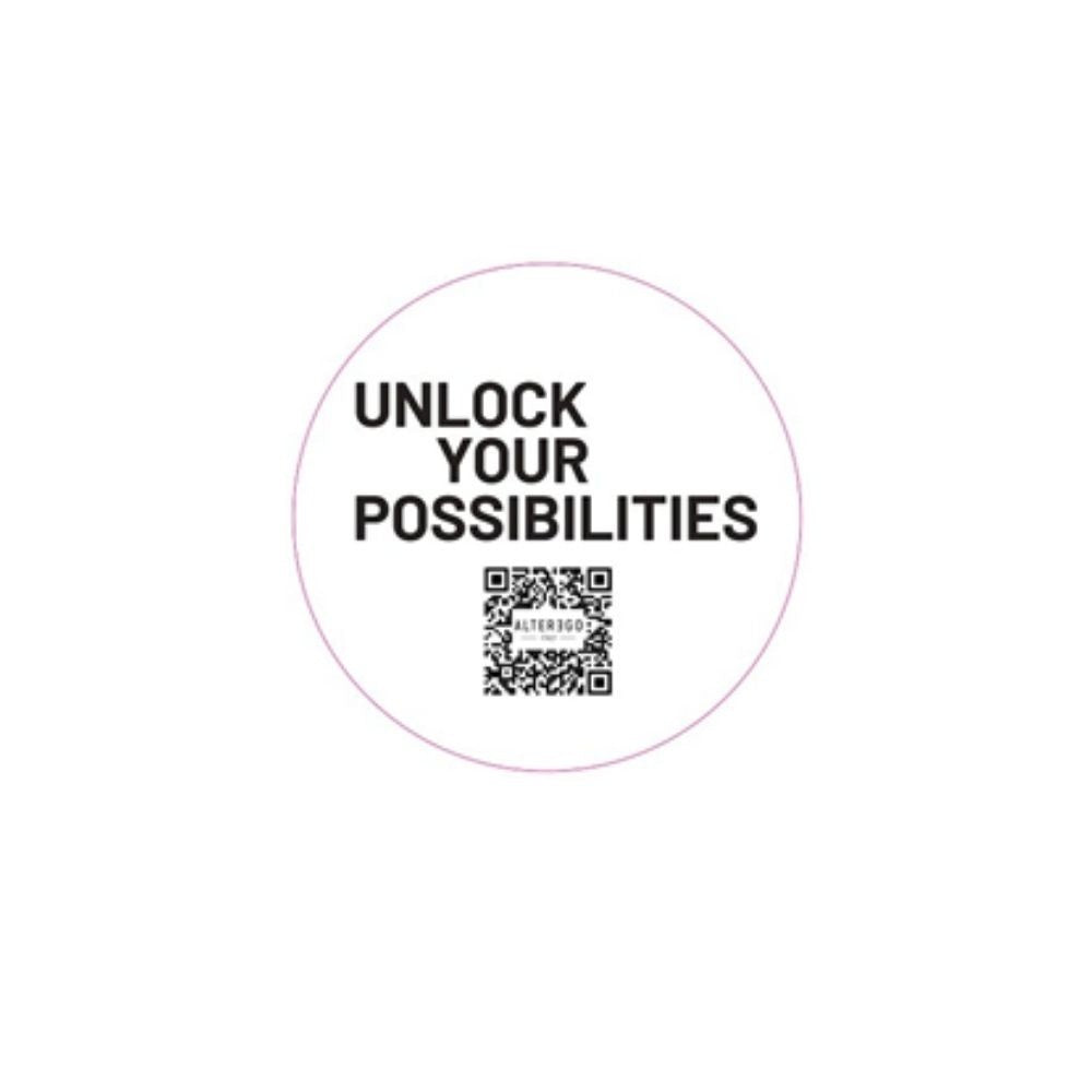 AlterEgo Italy – „Unlock Your Possibilities” QR-kódos tükörmatrica