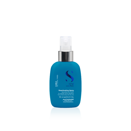 Alfaparf Milano Semi di Lino Curls Reactivating Spray – Leave‑in Spray a Göndör Fürtök Felfrissítésére és Újradefiniálására, 125 ml