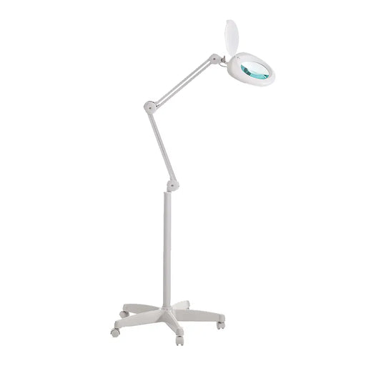 AGV Win Led Plus Kerekes Nagyító Led Lámpával